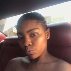 Meet your Posher, Jade